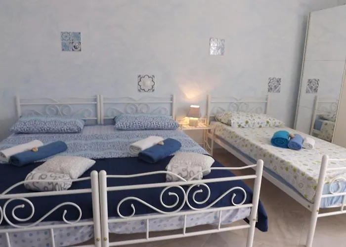 In With Balcony, Wifi 853-4 우마그