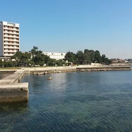 In With Balcony, Wifi 853-4