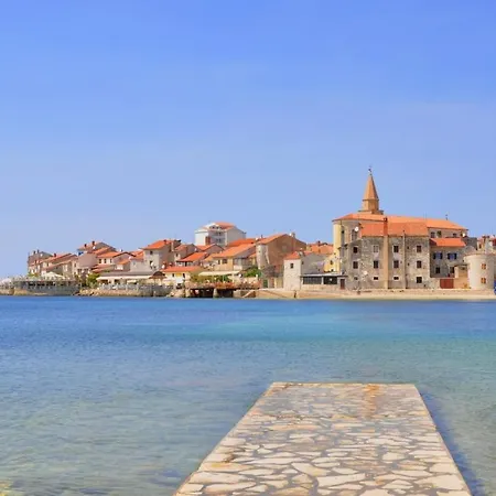 Appartement In With Balcony, Wifi 853-4