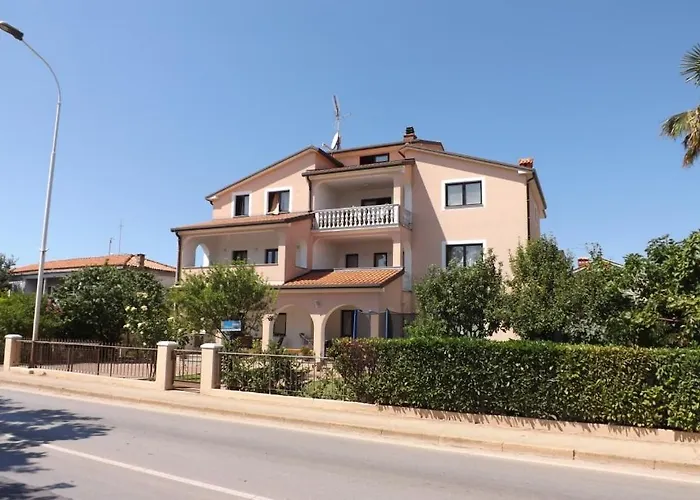 Appartement In With Balcony, Wifi 853-4