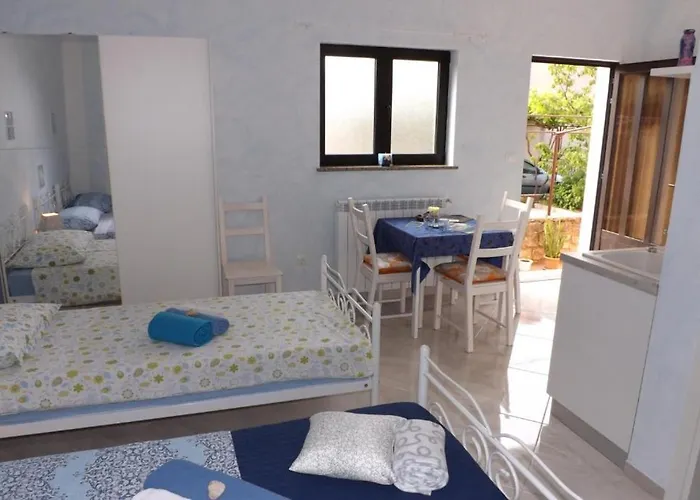 In With Balcony, Wifi 853-4 Apartman Umag