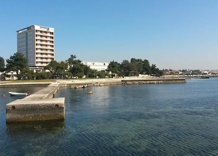 In With Balcony, Wifi 853-4